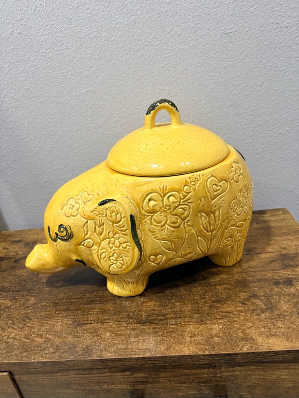 Vintage 60’s Doranne Of California Smiling Elephant Yellow Embossed Cookie Jar